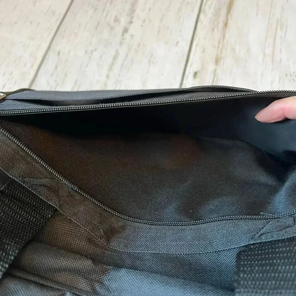 Rockland luggage small canvas carry on bag with strap NWT - Picture 5 of 8